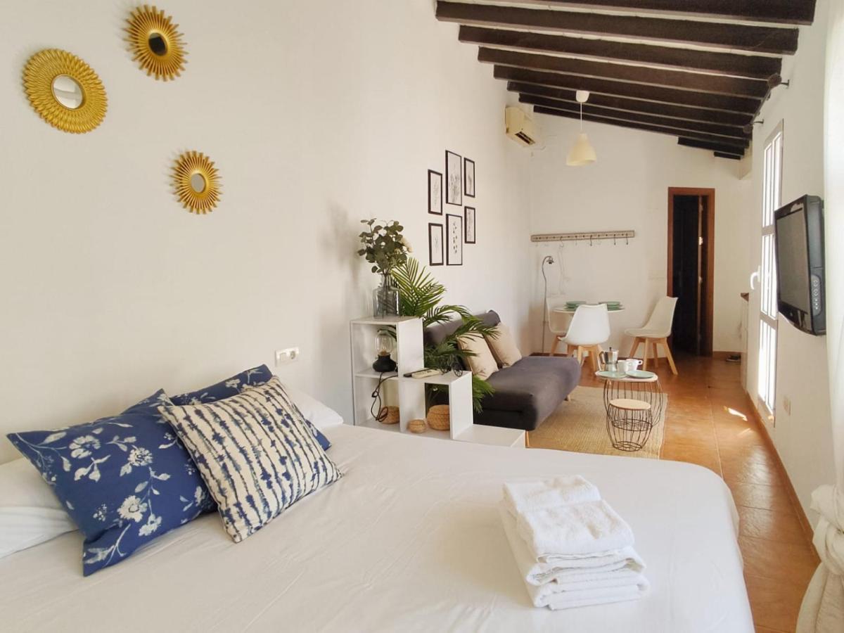 Апартаменти Stunning Attic With Private Terrace And Parking Optional Севілья Екстер'єр фото